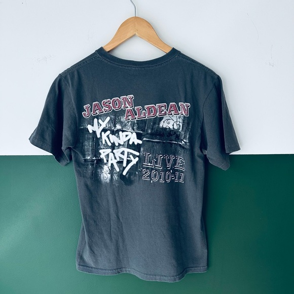 2010 Jason Aldean “My Kinda Party” Concert T-Shirt - Picture 3 of 5